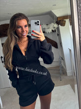 Load image into Gallery viewer, Short Sets