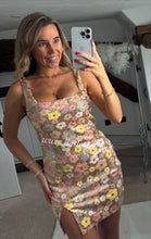 Load image into Gallery viewer, Sequin Flower Dress