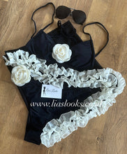 Load image into Gallery viewer, Frilly Ruffle Black/Cream Combo Sarong