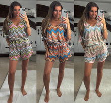 Load image into Gallery viewer, Zig Zag Bow Short Set