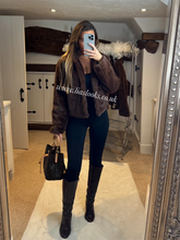 Load image into Gallery viewer, Faux Fur Coat