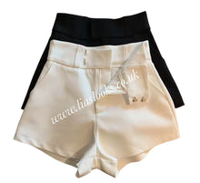 Load image into Gallery viewer, Tailored Smart Shorts