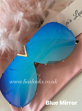 Load image into Gallery viewer, Blue Mirrored Oversized Sunglasses