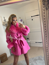 Load image into Gallery viewer, Bubblegum Pink Wool & Cashmere Coat