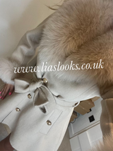 Load image into Gallery viewer, Sandy Beige Wool & Cashmere Coat