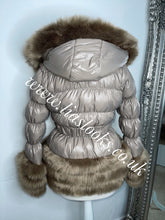 Load image into Gallery viewer, CoCo Romani Coat (Faux Fur)