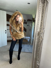Load image into Gallery viewer, Caramel Romani Coat (Faux Fur)