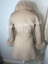 Load image into Gallery viewer, Sandy Beige Wool & Cashmere Coat