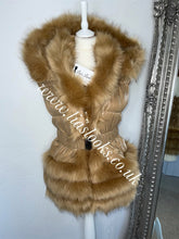 Load image into Gallery viewer, Caramel Romani Coat (Faux Fur)