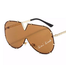 Load image into Gallery viewer, Brown Oversized Sunglasses
