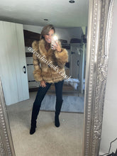 Load image into Gallery viewer, Caramel Romani Coat (Faux Fur)