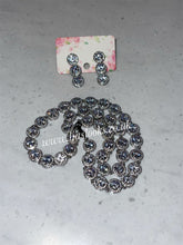 Load image into Gallery viewer, Bling Tennis Chain Necklace - Silver (+ Free Earrings)