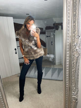 Load image into Gallery viewer, CoCo Romani Coat (Faux Fur)