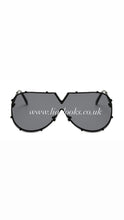Load image into Gallery viewer, All Black Oversized Sunglasses