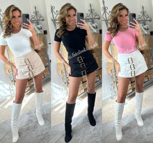 Load image into Gallery viewer, Buckle Smart Skorts (CLEARANCE)
