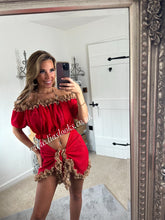 Load image into Gallery viewer, Frilly Ruffle Red/Honey Combo Sarong
