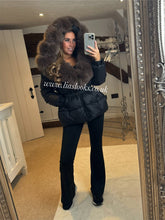 Load image into Gallery viewer, Fur Collar Puffer Coat
