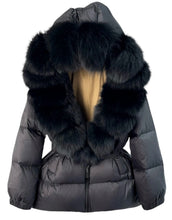 Load image into Gallery viewer, Fur Collar Puffer Coat
