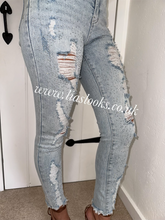 Load image into Gallery viewer, Diamanté Ripped Jeans
