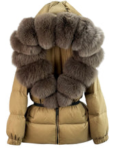 Load image into Gallery viewer, Fur Collar Puffer Coat
