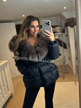 Load image into Gallery viewer, Fur Collar Puffer Coat
