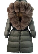 Load image into Gallery viewer, Fur Collar Puffer Coat (Long Line)
