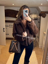 Load image into Gallery viewer, Faux Fur Coat
