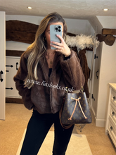Load image into Gallery viewer, Faux Fur Coat
