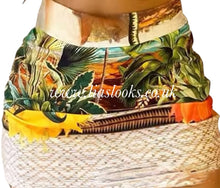 Load image into Gallery viewer, Beige Summer Skirt Set
