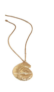 Large Gold Shell Necklace (CLEARANCE)