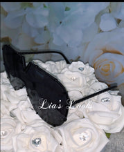 Load image into Gallery viewer, All Black Oversized Sunglasses
