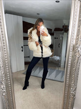 Load image into Gallery viewer, Creamy Cream Romani Coat
