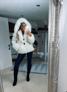 Ice White Romani Coat (Faux Fur)