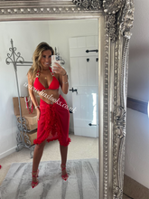 Load image into Gallery viewer, Frilly Ruffle Red Sarong
