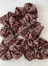 Load image into Gallery viewer, Fashion Hair Scrunchie (CLEARANCE)
