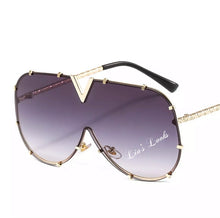 Load image into Gallery viewer, Gradient Black/Grey Oversized Sunglasses
