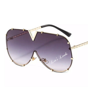 Gradient Black/Grey Oversized Sunglasses