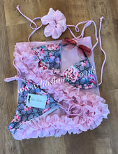 Load image into Gallery viewer, Frilly Ruffle Baby Pink Sarong
