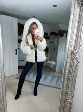 Load image into Gallery viewer, Ice White Romani Coat (Faux Fur)
