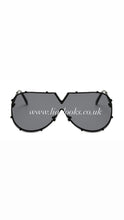 Load image into Gallery viewer, All Black Oversized Sunglasses
